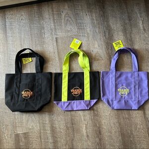 Trader Joe's Halloween trick or treat mini tote set